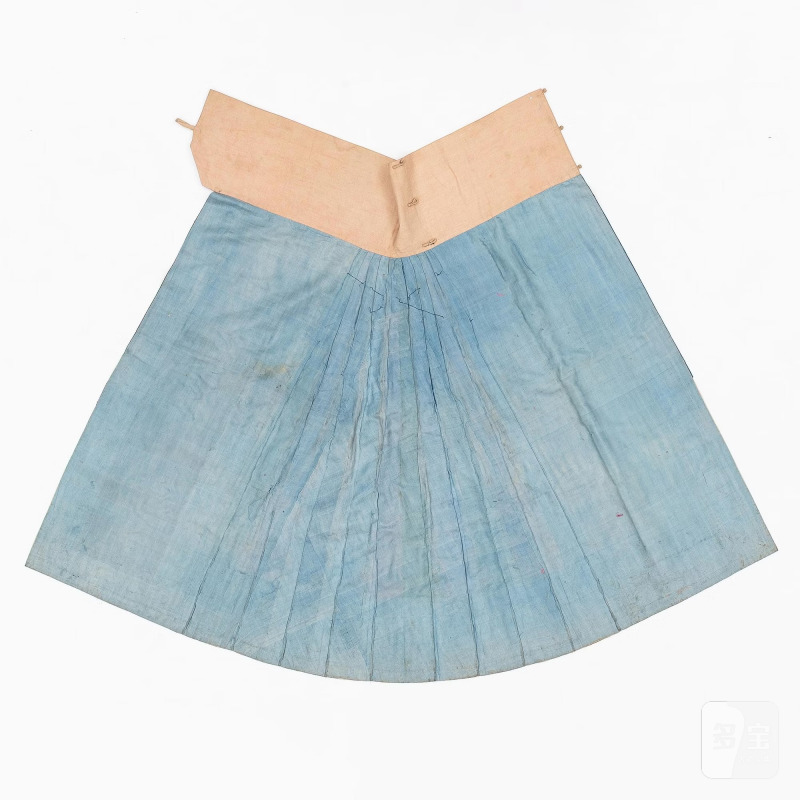 Two embroidered silk skirts, - 图5